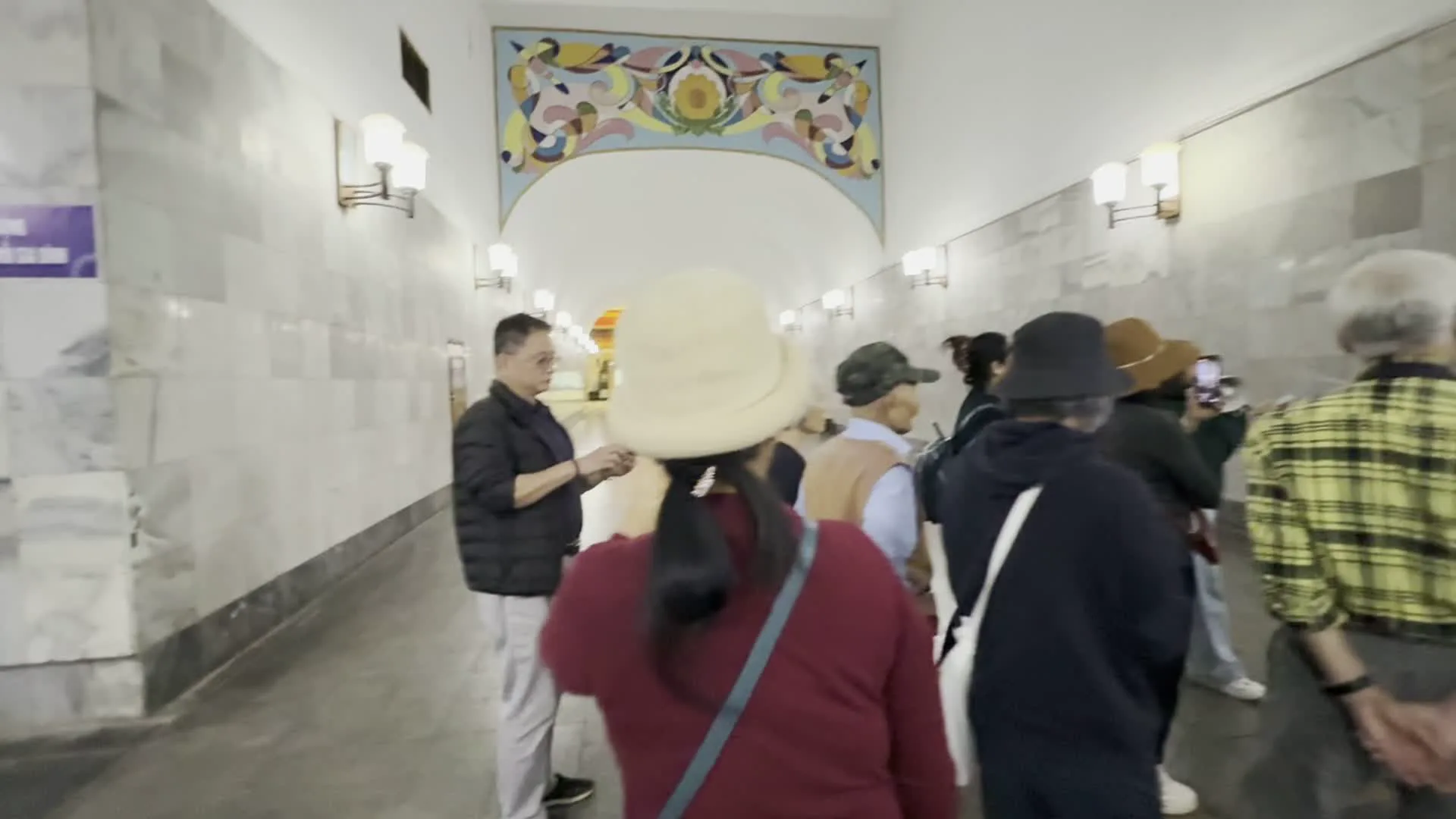 Nhà máy Thủy điện Hòa Bình (ホアビン水力発電所)