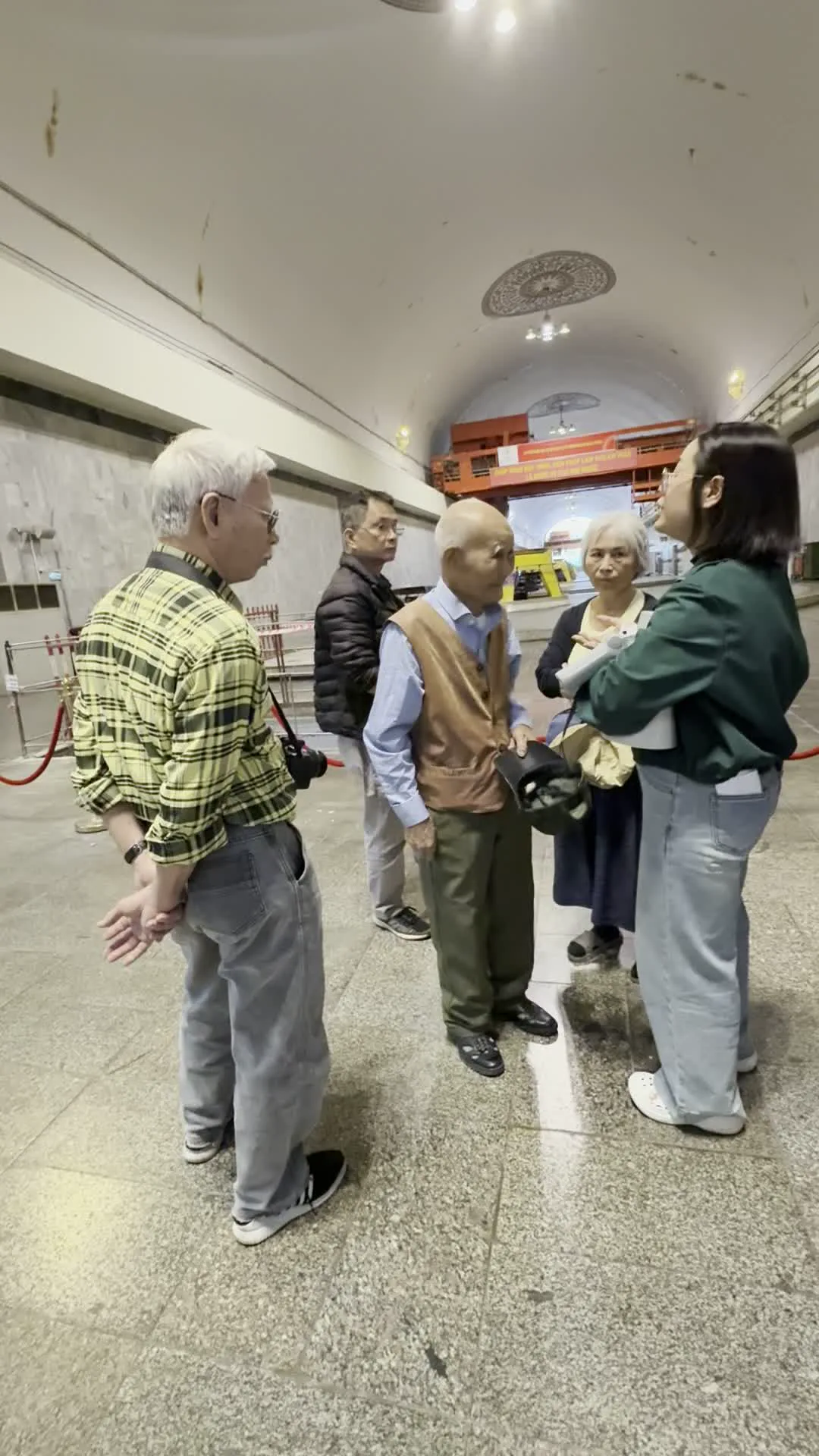 Nhà máy thủy điện Hòa Bình（ホアビン水力発電所）