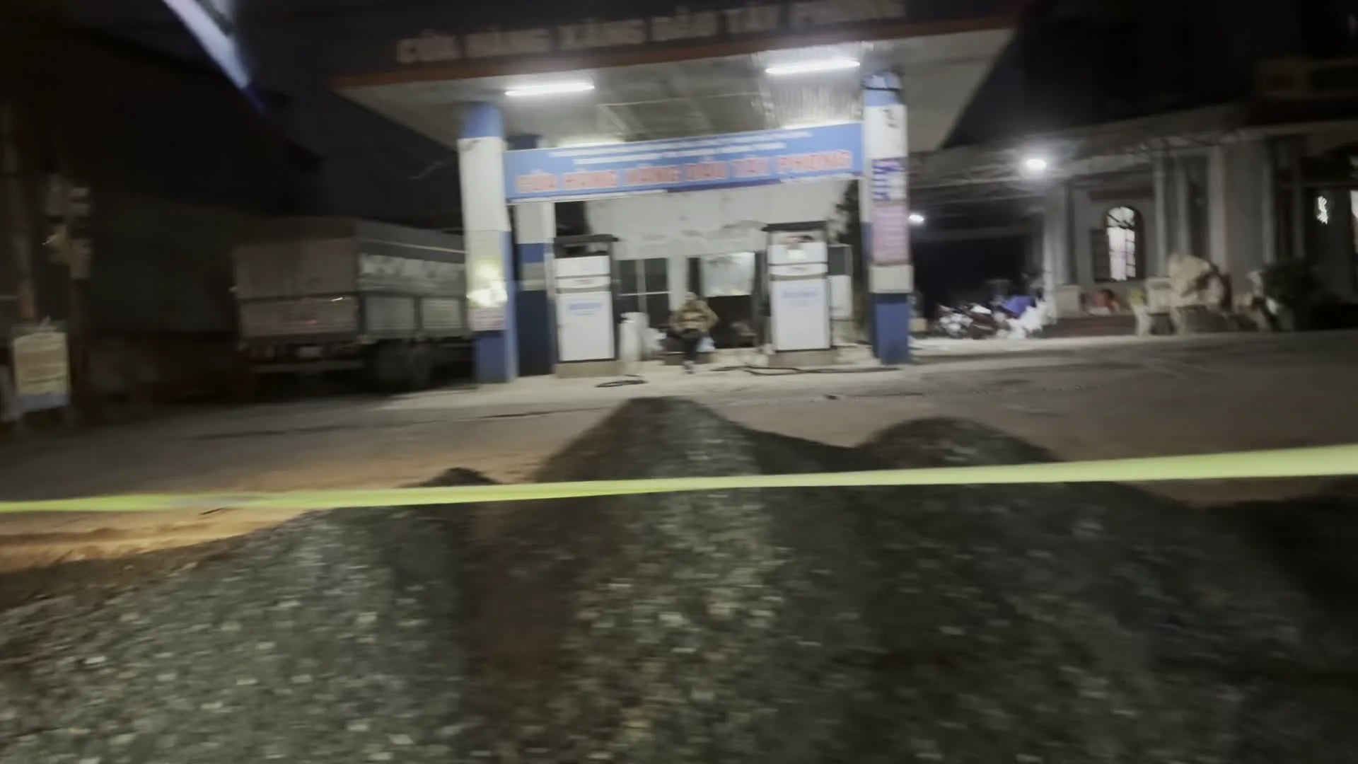 CỬA HÀNG XĂNG DẦU TÂY PHONG。CÔNG TY CỔ PHẦN THƯƠNG MẠI TÂY PHONG