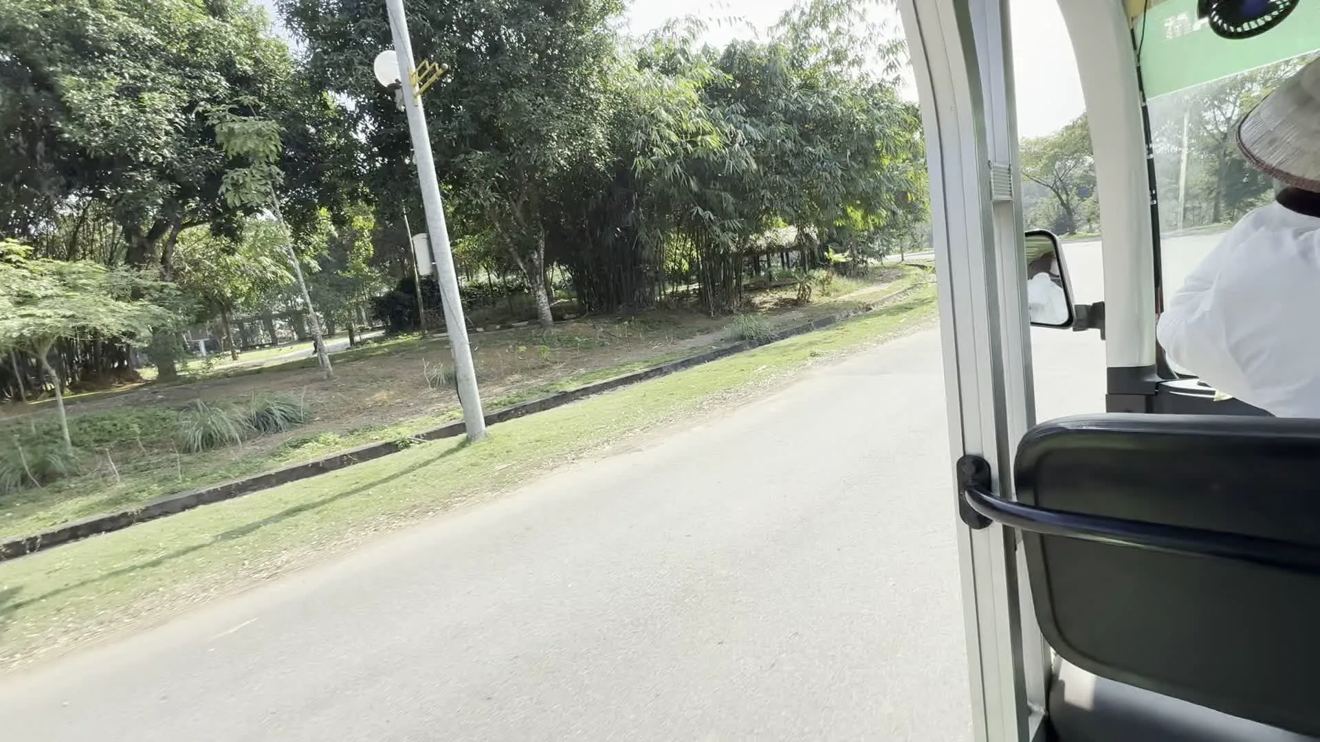 Làng Văn hóa - Du lịch các dân tộc Việt Nam（ベトナム各民族文化観光村）