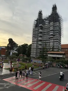 Nhà thờ Đức Bà Sài Gòn（サイゴン大教会 / 聖母マリア大聖堂）
