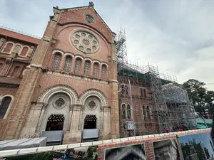 Nhà thờ Đức Bà Sài Gòn（サイゴン大教会）