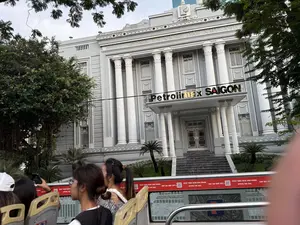 Petrolimex SAIGON（ペトロリメックス・サイゴンビル）