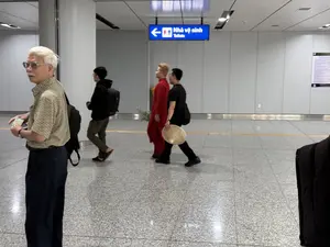 Nhà vệ sinh。（日本語訳）。トイレ