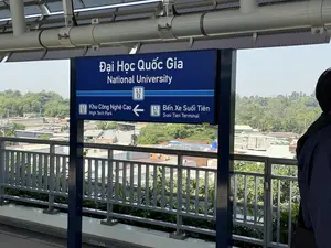 Đại Học Quốc Gia。Khu Công Nghệ Cao。Bến Xe Suối Tiên。（日本語訳）。国家大学。ハイテクパーク。スイティエンバスターミナル