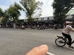 TRUNG TÂM DÂN SINH。c mặt hàng。CƠ KHÍ ĐIỆN MÁY, THIẾT BỊ ÔTÔ。ĐẠI LÝ ANH。NGỌC HƯƠNG。NHẬT NA。ĐẠI LÝ - XE ĐẠP - MÁY THÁO。THIẾT BỊ SỬA CHỮA。THIẾT BỊ ĐIỆN CƠ。22。（日本語訳）。ダンシンセンター。商品。機械・電機、自動車設備。アン代理店。ゴックフーン。ニャットナー。代理店 - 自転車 - 分解機。修理設備。電気機械設備。22