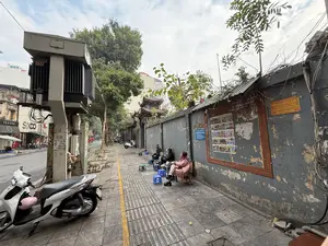 Di tích nhà tù Hỏa Lò（火炉(ホアロー)刑務所跡）