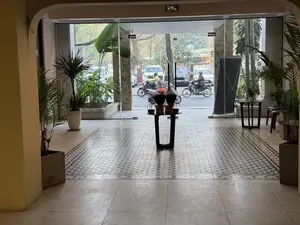 LỐI THOÁT。（日本語訳）。出口