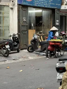 Số 2 Phùng Khắc Khoan ĐT: 0167 297 9999 - 0916 095 969 - 0243 943 5765 Veston Nam - Nữ Di bọ vòng cung - Cuốn bèo - Vắt gấu Đính khuy - Đóng ôzê Bọc đai lưng - Bọc khuy các loại Phùng Khắc Khoan 0972465555 29-P1 268.61 29-AA 724.2。（日本語訳）。フン・カック・コアン通り2番地 電話: 0167 297 9999 - 0916 095 969 - 0243 943 5765 紳士・婦人スーツ アーチ型縁かがり縫い - フリル巻き縫い - 裾の縁かがり縫い ボタン付け - ハトメ打ち ベルトの布包み - 各種くるみボタン フン・カック・コアン 0972465555 29-P1 268.61 29-AA 724.2