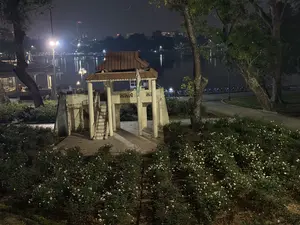 Đảo Hòa Bình（平和の島 / 統一公園内）