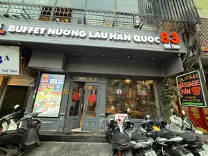 BUFFET NƯỚNG LẨU HÀN QUỐC 83。TUỆ TĨNH。BA。TUỆ TĨNH。NHÀ HÀNG THỊT NƯỚNG TRUYỀN THỐNG HÀN QUỐC。NƯỚNG。189.000 VND。NƯỚNG LẨU TỰ DO。229K 249K。NƯỚNG LẨU PREMIUM。299K。Trẻ em dưới 1m: Miễn phí。Từ 1m đến 1m2: Giảm 50%。An Nhật。MASSAGE CHÂN。Có Người Đánh Xe Ô Tô。TUYỂN。TẤT CẢ CÁC。THU N。（日本語訳）。韓国焼肉・鍋ビュッフェ 83。トゥエ・ティン。BA。トゥエ・ティン。韓国伝統焼肉レストラン。焼肉。189,000 VND。焼肉・鍋 食べ放題。229K 249K。プレミアム焼肉・鍋。299K。身長1m未満のお子様：無料。身長1mから1m2まで：50%割引。アン・ニャット。フットマッサージ。運転代行あり。募集。全ての。THU N