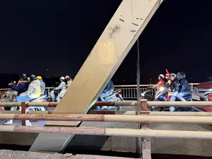 Cầu Long Biên（ロンビエン橋）