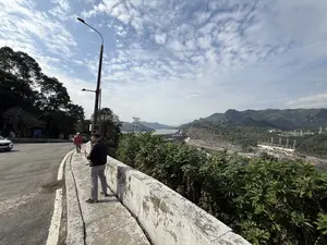 Nhà máy thủy điện Hòa Bình（ホアビン水力発電所 / ホアビン・ダム）