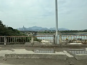 Cầu Hòa Bình 2（ホアビン2号橋）