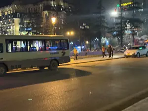 21H-00199。（日本語訳）。21H-00199