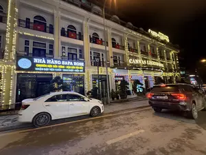 Nhà hàng Sapa Rose / Canvas Legend Hotel（サパ・ローズ・レストラン / キャンバス・レジェンド・ホテル）