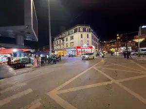 Galaxy Hotel（ギャラクシーホテル / サパ）