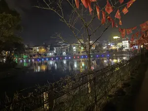 Hồ Sa Pa（サパ湖）