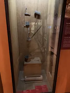 Nhip cất lúa。Dụng cụ đeo đan, bình cả。Dụng cụ đeo dan,。binh bướm。Gie。Vẹt vớt bá。Ông đang thóc gạo。Tây (Thu Lào。Lao Ca。Các nh。Dân tộc Tây。Bắc Giang và Q。Hai nhóm Thu L。trên dươi 1.000 m。nương rấy. Văn h。Net khác biệt giữa。chàm đen và hầu。nhưng ngắn hơn; t。thành chóp trên dir。mái nhà。（日本語訳）。稲の収納。編み製の携帯道具、大きな瓶。編み製の携帯道具、。蝶の瓶。ギエ（かごの一種）。何かをすくい取る道具。籾米を...する筒。タイ族（トゥーラオ。ラオカイ。各グル。タイ民族。バクザン省とQ。2つのトゥーラオ族グループ。標高1,000m前後。焼畑。文化。～間の違い。黒い藍とほとん。しかしより短い；。頂上が円錐形に。屋根