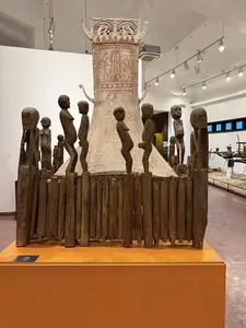 KHÔNG CHỤP ẢNH。（日本語訳）。撮影禁止