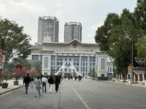 Cửa khẩu Quốc tế Lào Cai（ラオカイ国際国境検問所）