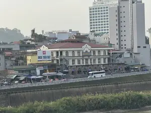 Ga Lào Cai (ラオカイ駅) / Sapaly Hotel